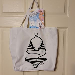 Fun beach bag- new with tags